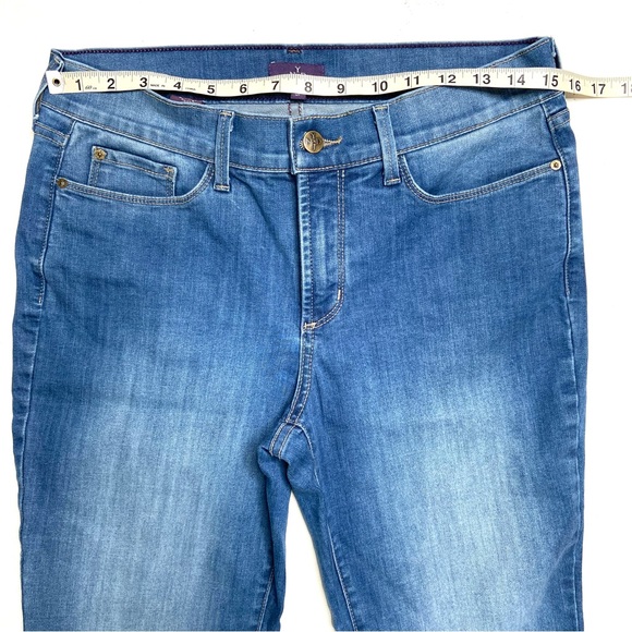 NYDJ Straight Jean Size 8 Petite - Picture 11 of 15